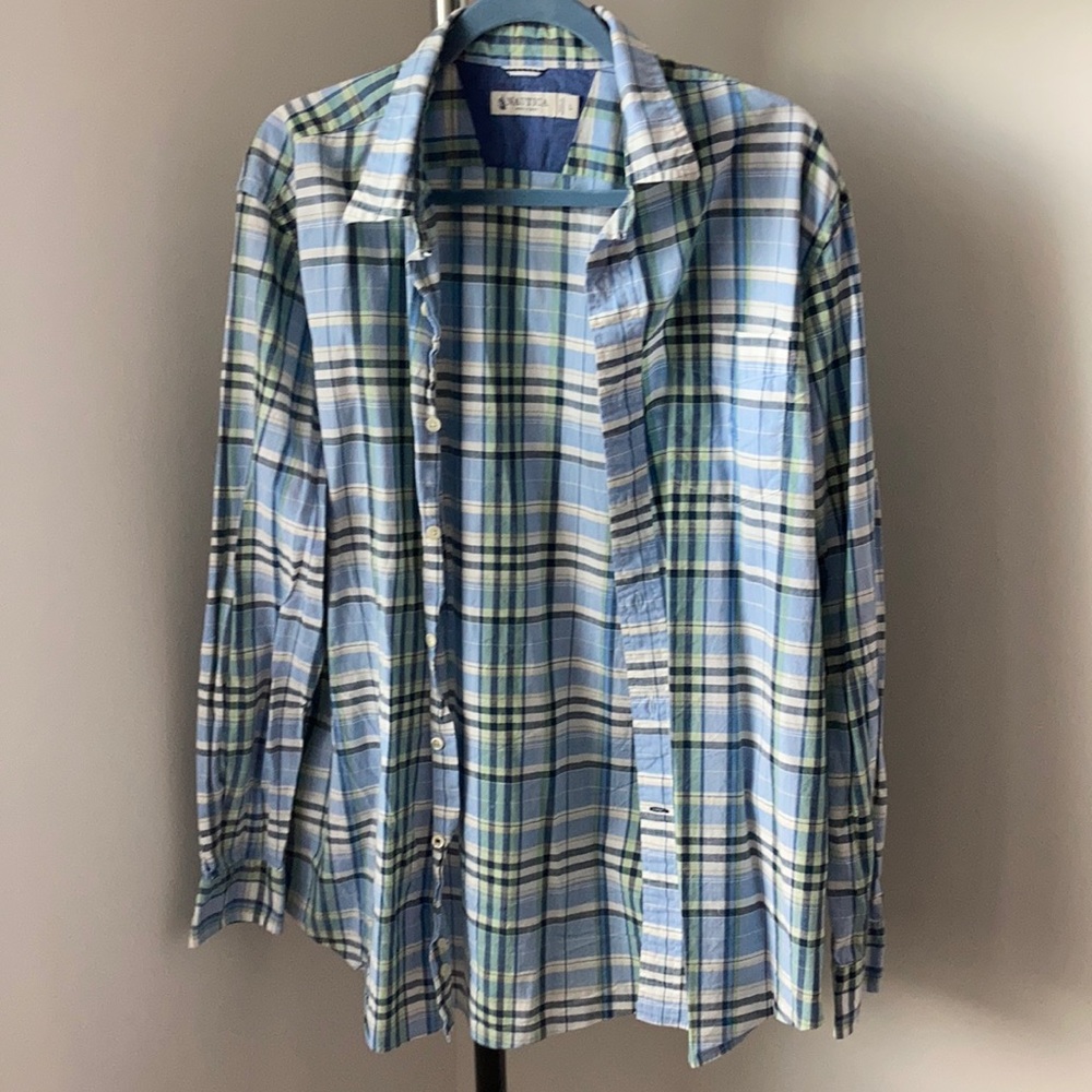 2 Nautica button up Mens shirts